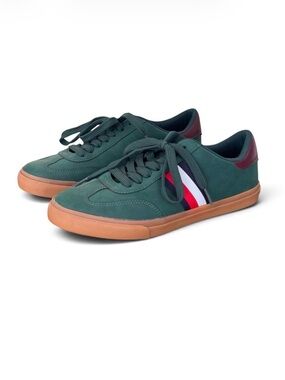 Tommy Hilfiger Latzi Green Stripe Gum Sole Sneakers Size 8